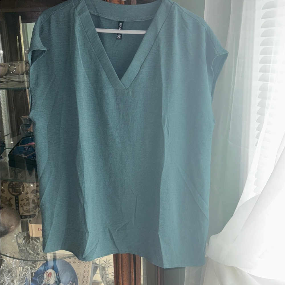 Dark Green V-Neck Sleeveless Top